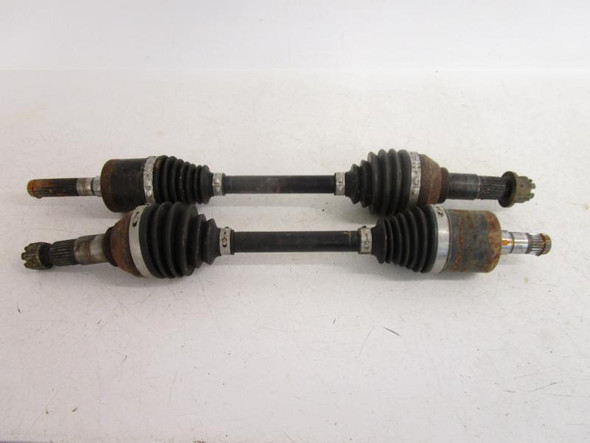 21 Can Am Outlander 570 EFI Front CV Axles 705401428 2016-2023