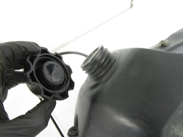 05 Kawasaki KX 85 Gas Fuel Tank 51001-1677-6Z 2001-2013
