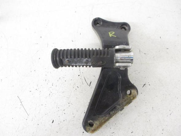 99 Kawasaki Vulcan VN 1500 J Drifter Right Passenger Foot Peg Bracket 99-05