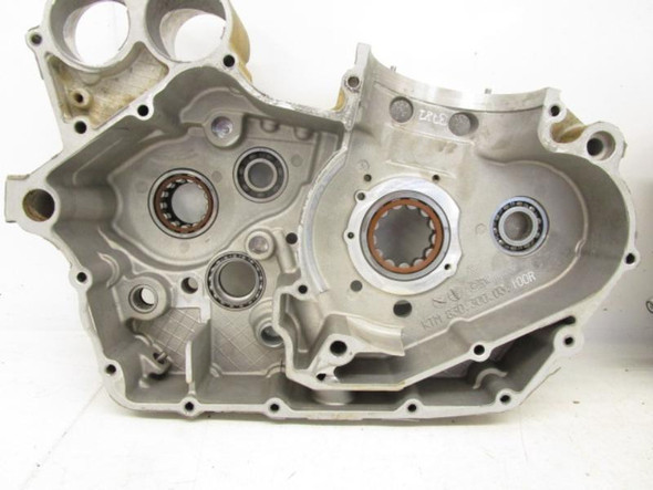 07 Polaris Outlaw 525 IRS Left Right Engine Crankcases Cases 1203517 2007-2008