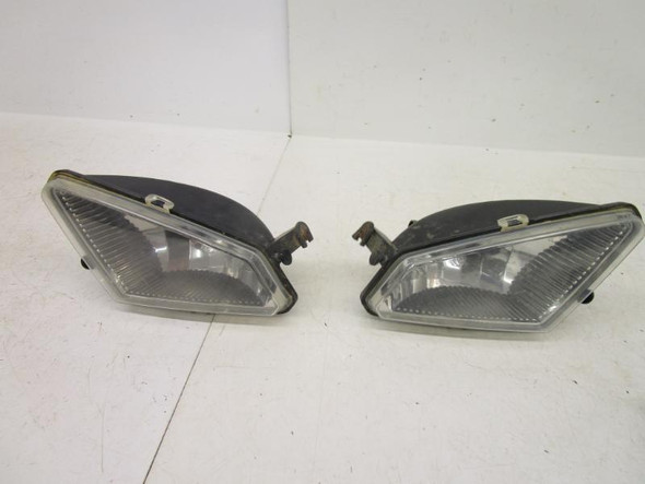 06 Polaris Sawtooth 200 Headlight Lamp Lens 2410582 2006-2007
