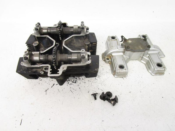 96 Suzuki GS 500 E Cylinder Head 11100-01D01 1988-1996