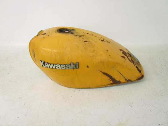 81 Kawasaki KZ 440 A2 Gas Fuel Tank 51001-5222-E2 1981-1983