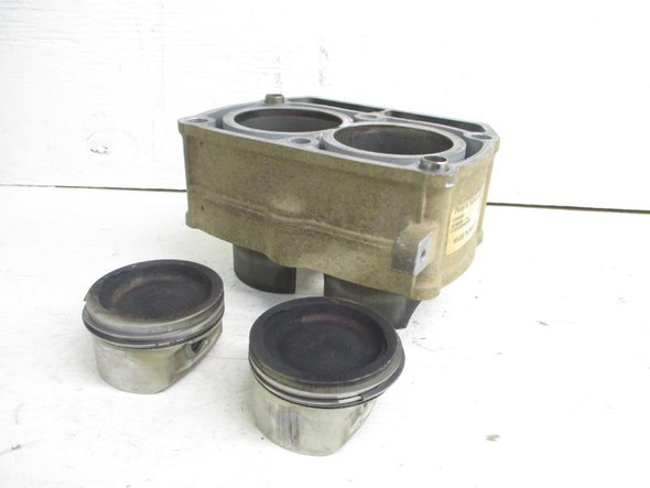 14 Polaris Sportsman 800 EFI Cylinder and Pistons 2204393 2011-2014