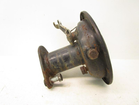 86 Honda TRX 125 Fourtrax OEM Rear Axel Brake Bearing Holder 42622-VM4-680 1986