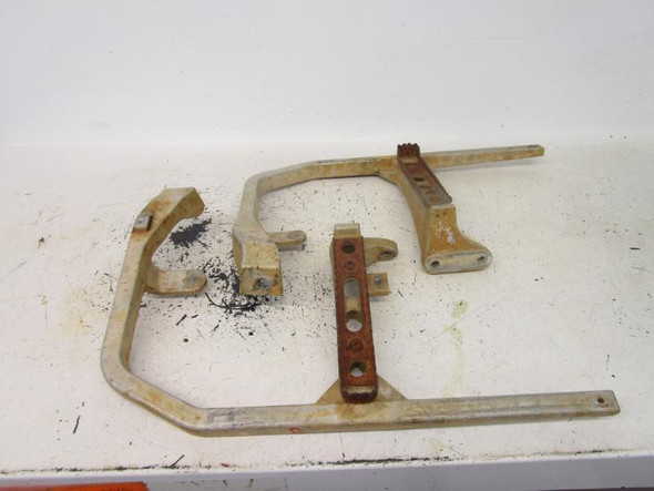 07 Suzuki LTA 700X King Quad Heel Peg Mounts 43510-31G00 2005-2007