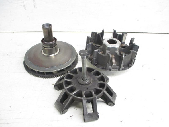 04 John Deere Buck 650 Automatic Rear Driven Clutch