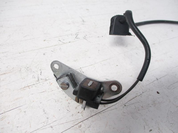 06 Suzuki GSXR 1000 Ignition Pick Up Coil 33110-35F00 2001-2008