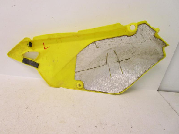 01-02 Suzuki DRZ DR Z 400 OEM Right Side Cover Panel 47111-29FB0-YU1 2001-2002