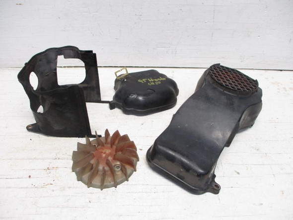 95 Honda CH 80 Elite Fan Blade and Cylinder Cover 1995