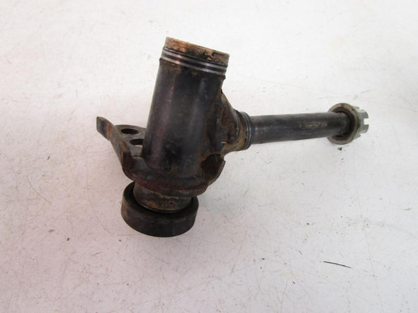 86 Suzuki LT 50 Quad Runner Right Steering Knuckle Spindle 51230-04201 1984-1987