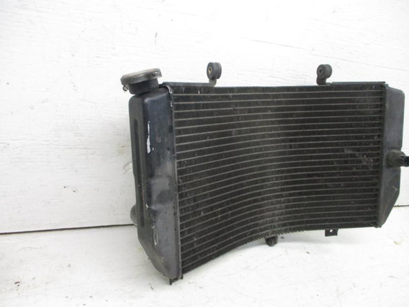 01 Suzuki GSXR 600 Radiator 17710-35F10 2001-2003