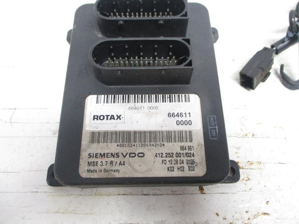 05 Skidoo Mach Z 1000 SDI ECM Engine Control Module 420664611 2005