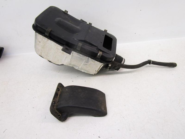 00 Polaris Magnum 325 4x4 Air Box Cleaner Housing 5433678 2000-2001