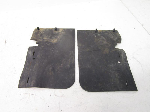 87 Honda TRX 250X Fourtrax Inner Fender Flaps 61122-HC0-000 1987-2006