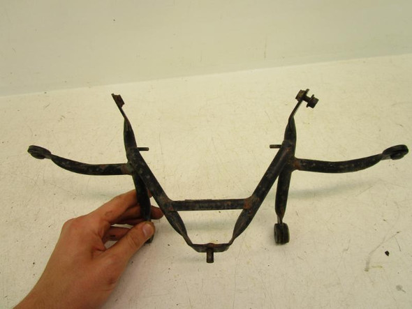 87 Honda TRX 250X Fourtrax Front Fender Support 61103-HC0-000 1987-2006