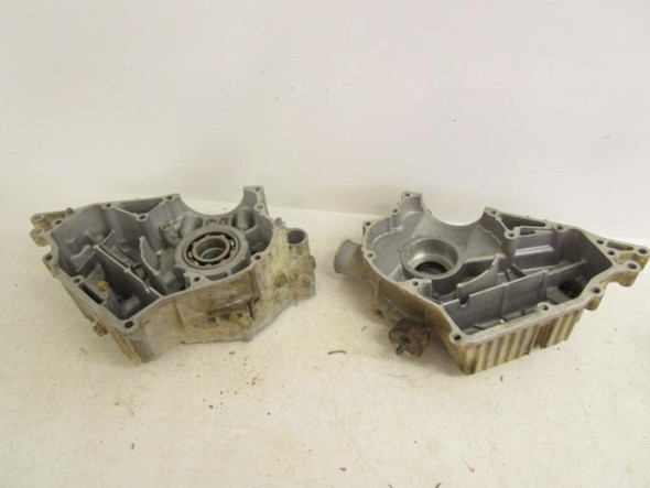 2001 Polaris Magnum 325 4X4 OEM Engine Crankcase 3087115 2001