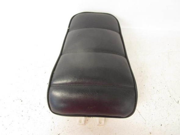 1987 Suzuki VS 700 Intruder OEM Rear Passenger Seat 45300-38A01-4HS 1986-1987