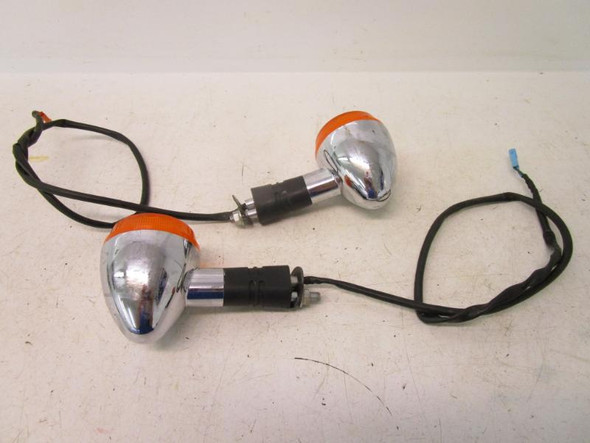 07 Honda VT600CD Shadow VLX Deluxe Rear Turn Signals 33602-MZ8-U40 2004-2007