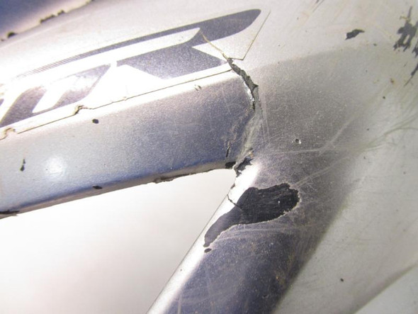 06 Yamaha YFM 700 Raptor Center Fender Nose Hood 1S3-21556-A0-00 2006-2007