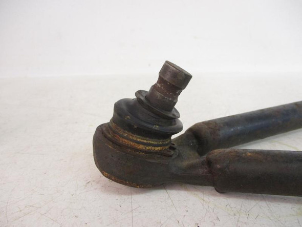 02 Yamaha Grizzly 660 #2 Right Front Lower A Arm Control 5KM-23580-00-00 2002