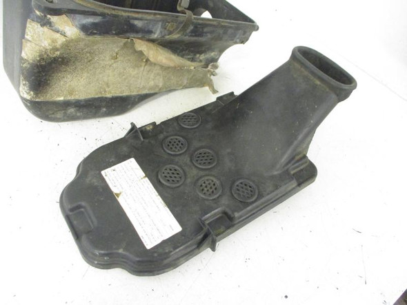 02 Yamaha Grizzly 660 #2 Airbox Housing Lid 2002-2008 5KM-14411-10-00