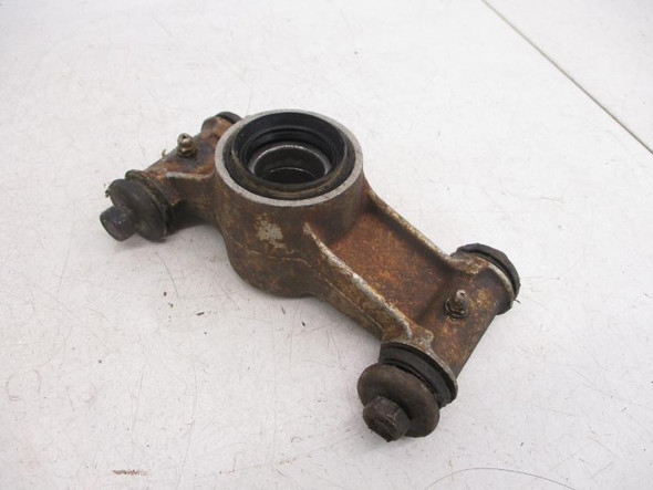 02 Yamaha Grizzly 660 #2 Rear Knuckle 5KM-2530F-00-00 2002