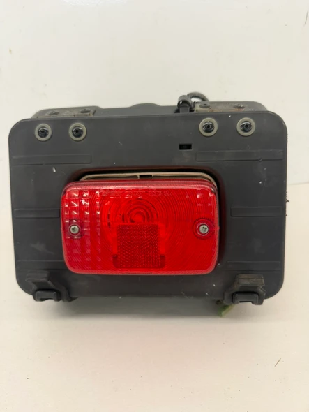 1999 Yamaha YFM 600 Grizzly Taillight and Storage Box 5GT-2160A-00-00 1999-2001
