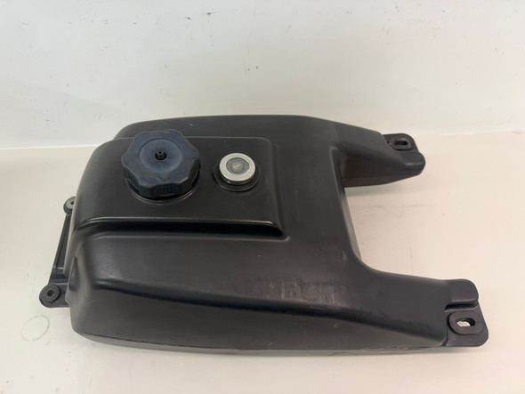 1999 Yamaha YFM 600 Grizzly OEM Gas Tank and Cap 4WV-24110-00-00 1999-2001