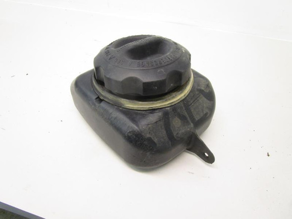 05 Suzuki LTA 700X King Quad Dry Front Storage Box 92111-31G00 2005-2006