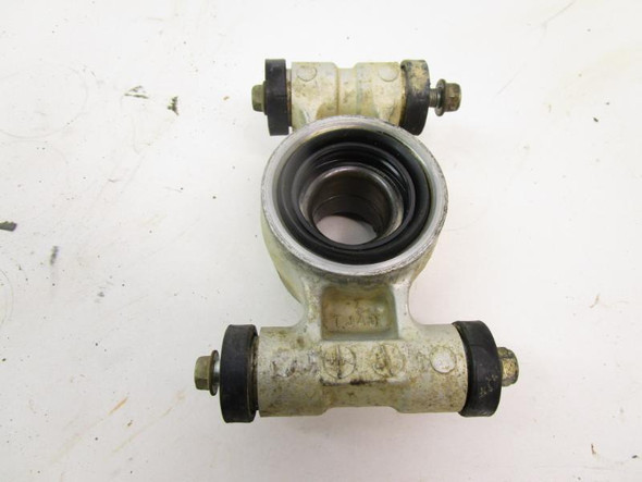 05 Suzuki LTA 700X King Quad Rear Hub Knuckle #2 61600-31810 2005-2007