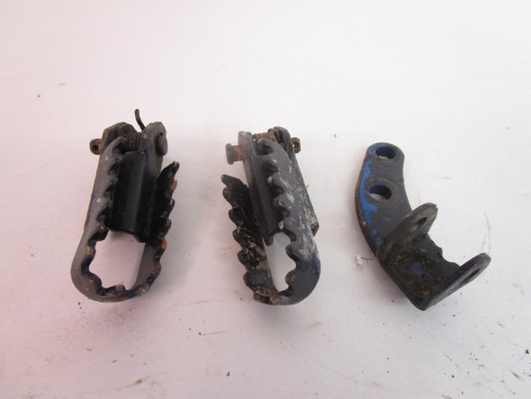85 Suzuki DS 80 DS80 JR 80 JR80 Foot Pegs Rests 43550-46000-019 1983-2004