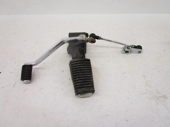 03 Yamaha XVS 1100 Custom V Star Left Front Foot Peg Shifter 5EL-18110-00-0 2003