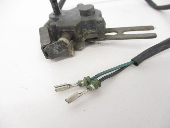 06 Kawasaki Vulcan Mean Streak 1600 Kick Side Stand Switch 2006