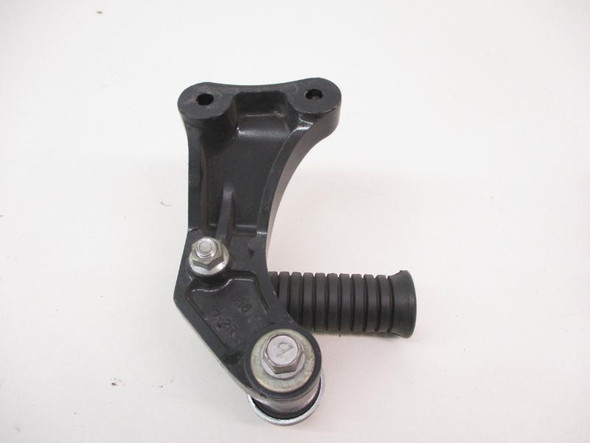 06 Kawasaki Vulcan Mean Streak 1600 Right Rear Foot Peg Mount 2002-2007