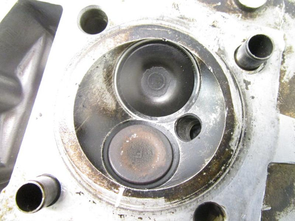 84 Honda TRX 200 Fourtrax Cylinder Head 12000-427-305 1984