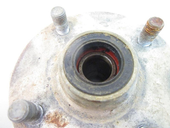 85 Honda TRX 125 Fourtrax Front Wheel Hub 44610-VM6-680 1985-1988