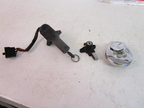 82 Honda VF 750 C Magna V45 OEM Lock Set Ignition Seat Gas Tank Locks