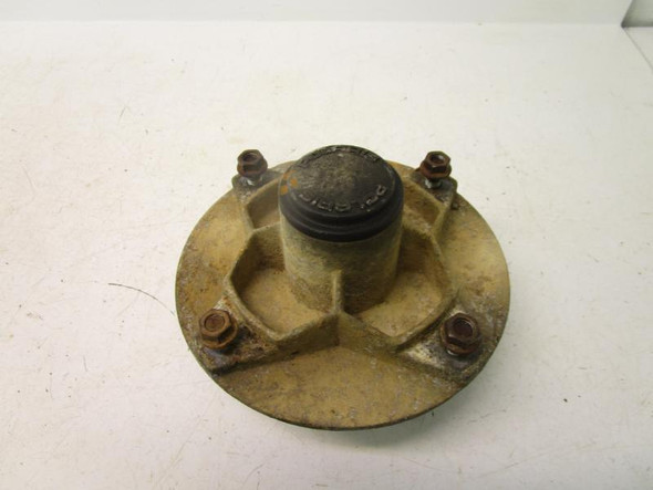95 Polaris 300 2x4 Trail Boss Xpress Front Wheel Hub #1 1520453 1993-1999