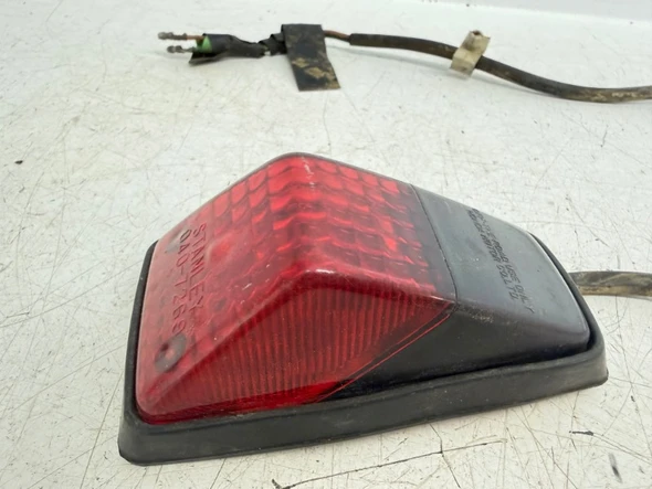 1985 Honda XR 200 R 4 Valve OEM Stanely Taillight 33701-KF0-003 1983-1985