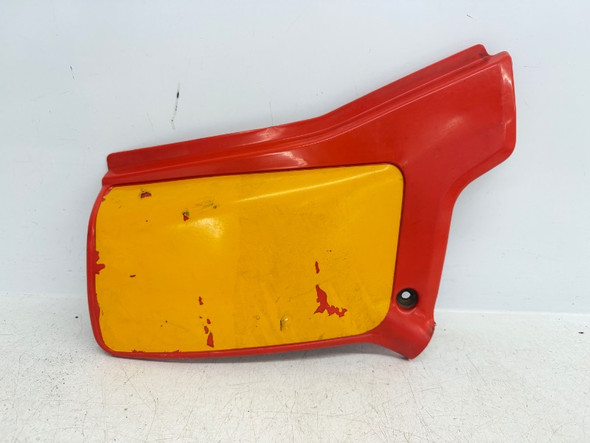 1984-1985 Honda XR 200 R 4 Valve OEM Right Side Panel Number Plate 835A0-KK0-770ZA