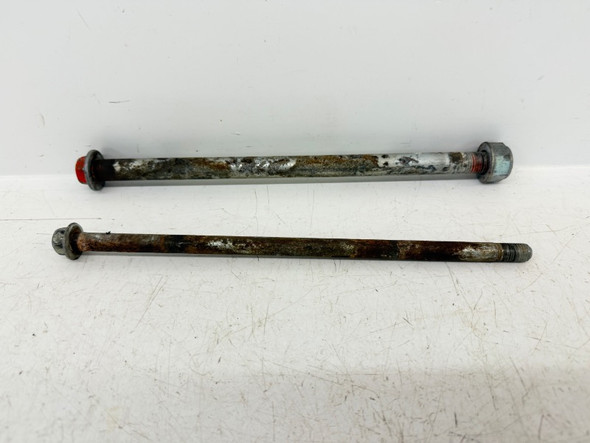 1985 Honda XR 200 R 4 Valve Swing Arm Pivot Bolt and Mounting Bolt