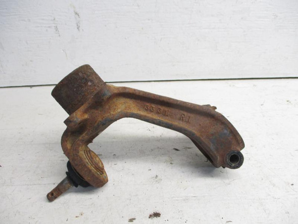04 Kawasaki Mule 3010 KAF 620E used Right Front Knuckle 39186-1097 2001-08