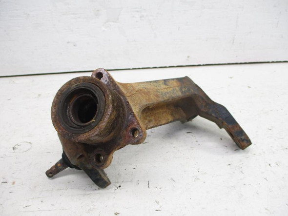 04 Kawasaki Mule 3010 KAF 620E used Left Front Knuckle 39186-1096 2001-08