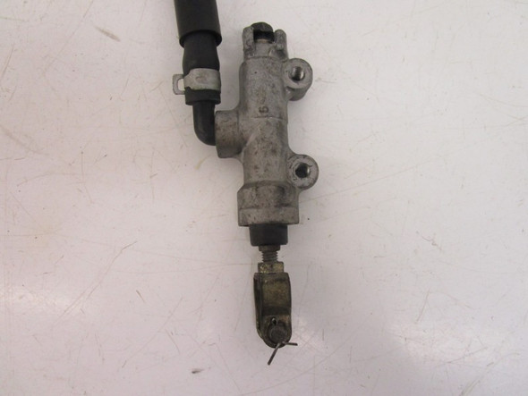 00 Kawasaki ZR 750 ZR7  Rear Brake Master Cylinder 43015-1645