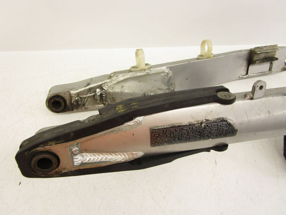 09 Kawasaki KLX 250 S  Swingarm Rear Suspension Arm *Adjuster 33001-0176-458
