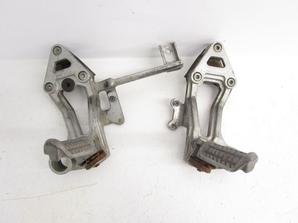 90 Kawasaki ZX 750 F Ninja  Left Right Passenger Pegs Rests 35011-1312