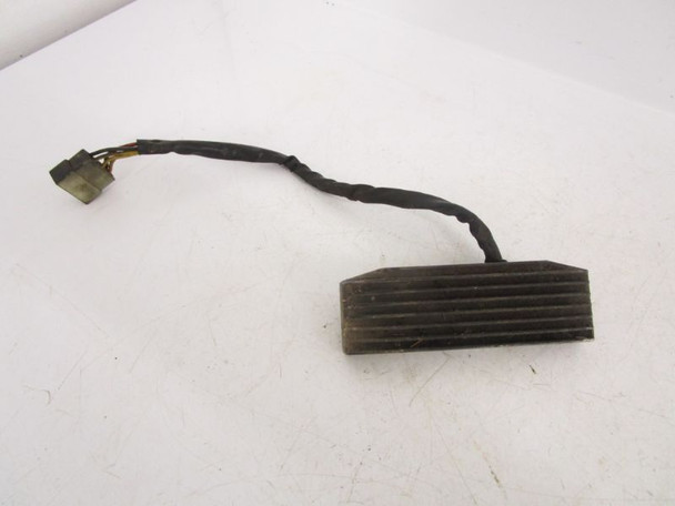 1988-1991 Suzuki VS 750 Intruder Voltage Regulator Rectifier 32800-38A00