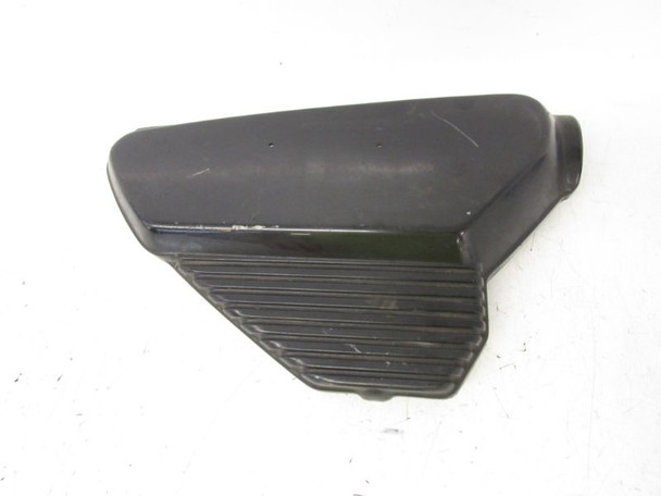 1978-1979 Honda CX 500 Right Side Cover 83500-415-000ZD *SMALL CRACK*