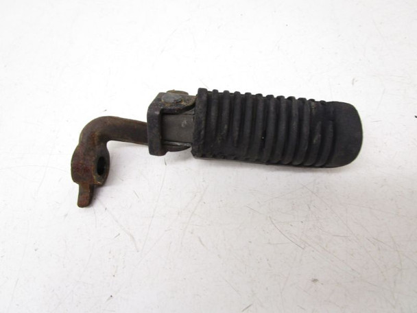 82 Yamaha XJ 650 Maxim Left Foot Peg 4W5-27410-00-00 1980-1983